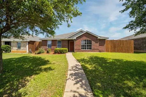 9817 Michelle Dr, Dallas, TX 75217