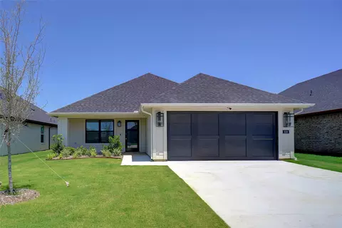 809 Rodgers Ave, Godley, TX 76044