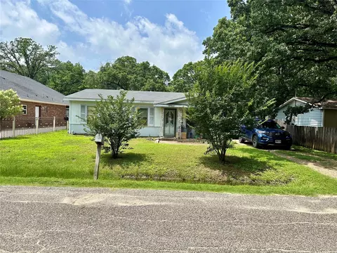 3705 Woodbury Rd, Balch Springs, TX 75180