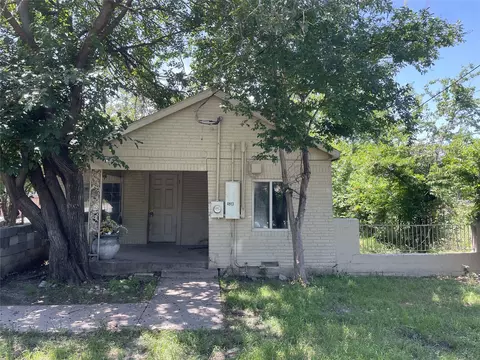 4913 S Peachtree Rd, Balch Springs, TX 75180