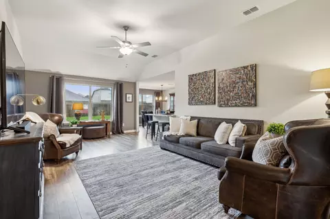 919 First St, Sanger, TX 76266