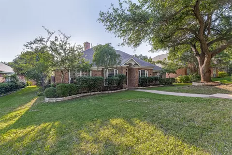 8024 Sunscape Ln, Fort Worth, TX 76123