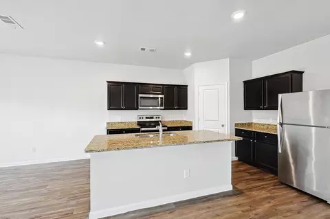 525 Scuttle Dr, Crowley, TX 76036 photo 10