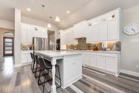 352 Sandy Creek Dr, Sunnyvale, TX 75182