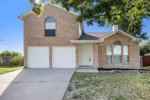 3501 N Juliet Ln, Fort Worth, TX 76137