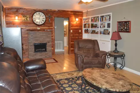 708 NW 6th St NW, Springhill, LA 71075 photo 9