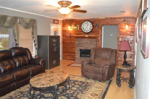 708 NW 6th St NW, Springhill, LA 71075 photo 7