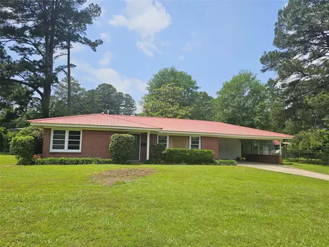 708 NW 6th St NW, Springhill, LA 71075 photo 2