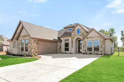3124 Ferry Boat Ln, Granbury, TX 76049