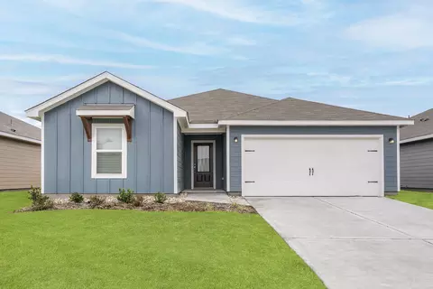 1606 Buchanan Dr, Greenville, TX 75401