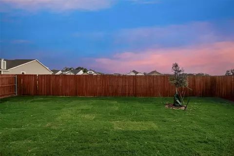 1240 Comal Ln, Springtown, TX 76082 photo 21