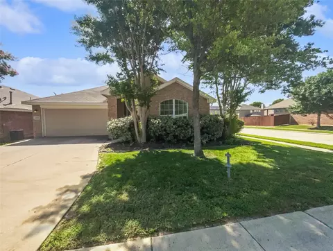 5820 Westgate Dr, Fort Worth, TX 76179