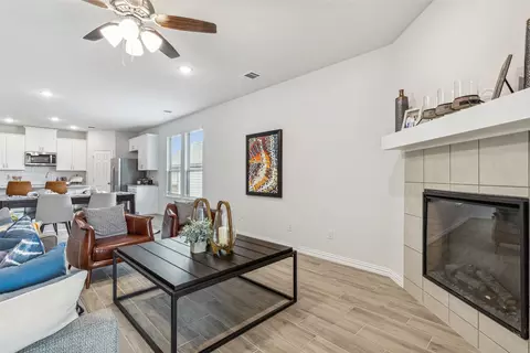 437 Rose Ave, Cleburne, TX 76033 photo 8