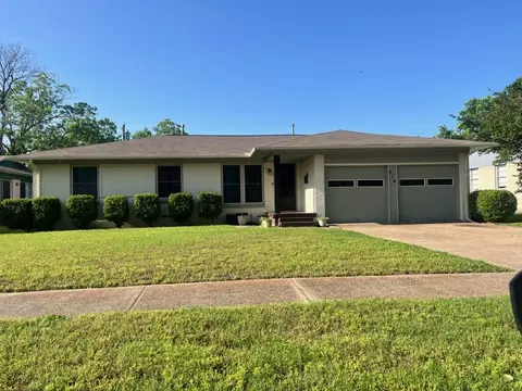 514 Aspen St, Lancaster, TX 75134