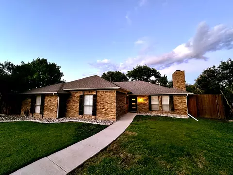 2302 Lawndale Pl, Plano, TX 75023