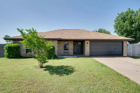 5 Shady Brook Ct, Wichita Falls, TX 76310