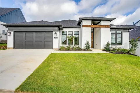 7105 Mantle Ridge Dr, Fort Worth, TX 76179