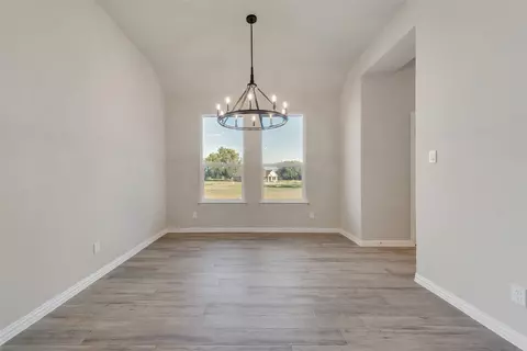 1128 Trinity Dr, Springtown, TX 76082 photo 12