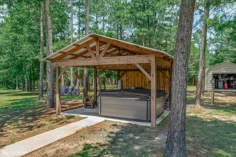 Other - 1592 Barnes Rd, Converse, LA 71419 photo 2 of 12