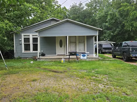 540 19th St SW, Paris, TX 75460