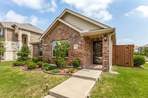 3007 Buckthorn St, Heartland, TX 75126