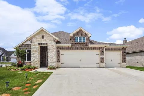 1501 Sidewinder Trl, Weatherford, TX 76087