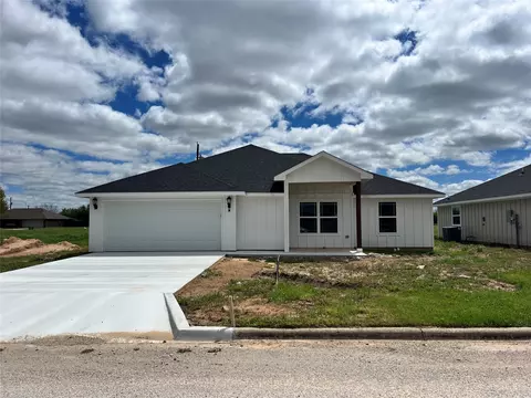 429 Colony St, Eastland, TX 76448