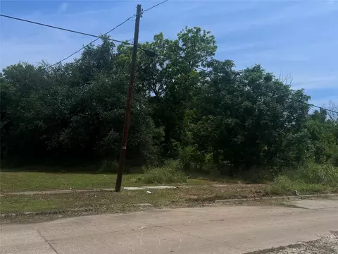 437 Gift St, Marlin, TX 76661