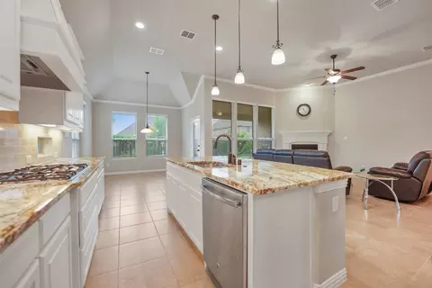 9740 Arctic Dr, Frisco, TX 75035 photo 15