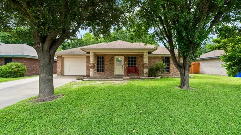 506 Jean Dr, Seagoville, TX 75159