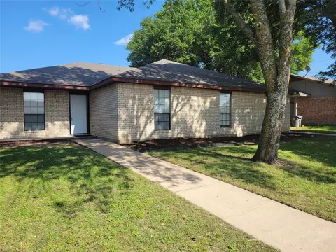 1724 1726 Jenkins Ln, Glenn Heights, TX 75154
