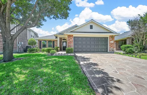1002 Weeson Rd, Forney, TX 75126