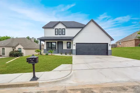 2349 Trace Ridge Dr, Weatherford, TX 76087