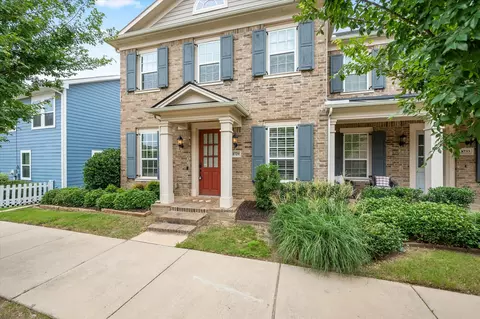 8729 Bridge St, North Richland Hills, TX 76180