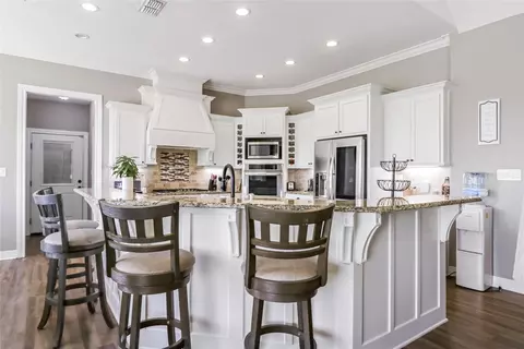 311 Belgian St, Gilmer, TX 75645