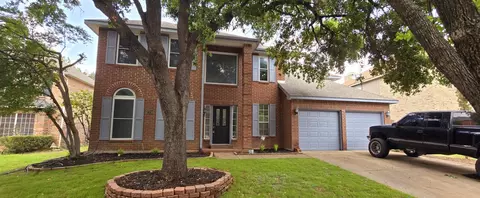 7713 Arcadia Trl, Fort Worth, TX 76137