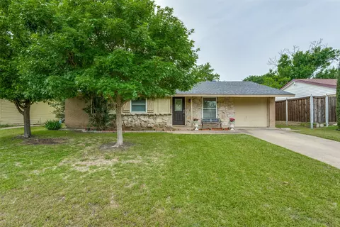 213 Island Dr, Richardson, TX 75081