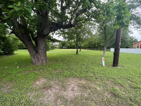 9407 Beckleycrest Ave, Dallas, TX 75232