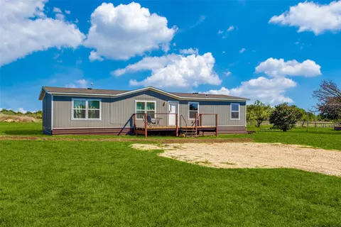 4116 Piester Ln, Joshua, TX 76058
