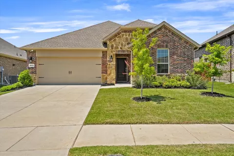 2070 Tahoka Ln, Heath, TX 75126