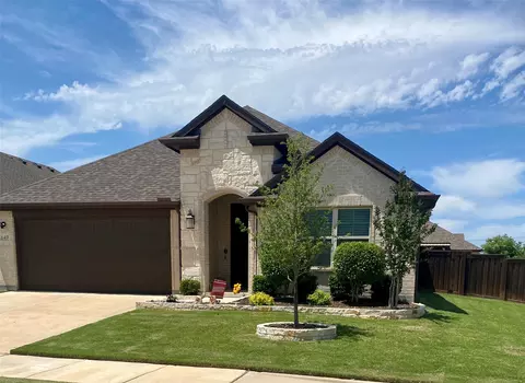 649 Rawlins Ln, Fort Worth, TX 76131