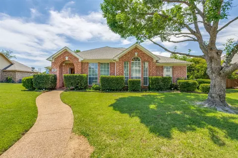 1222 Tralee Ln, Garland, TX 75044