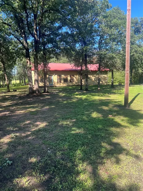 538 Lcr 512, Mexia, TX 76667