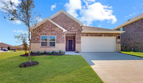 635 Scarlett St, Forney, TX 75126