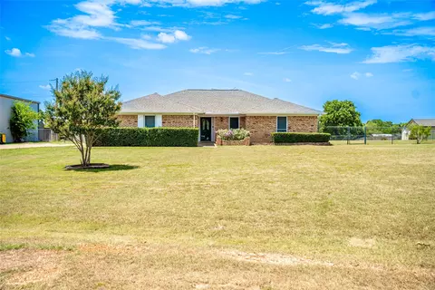 115 Heritage Dr, Burleson, TX 76028