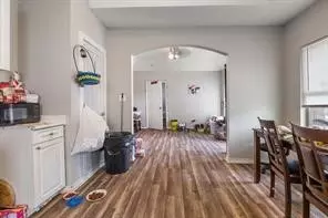 Entry Way - 807 E 3rd St, Taylor, TX 76574 photo 4 of 5
