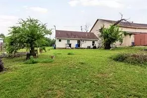 Other - 807 E 3rd St, Taylor, TX 76574 photo 10 of 11