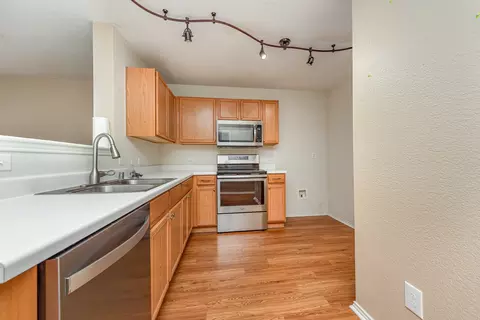 Kitchen - 1817 Northridge Dr, Terrell, TX 75160 photo 3 of 4