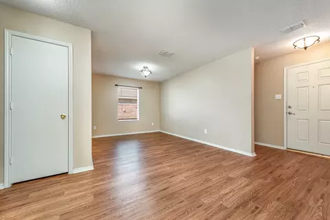 Living - 1817 Northridge Dr, Terrell, TX 75160 photo 1 of 5