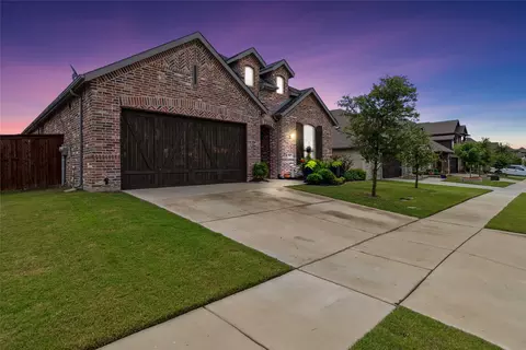 1847 Tuscany Dr, Rockwall, TX 75032